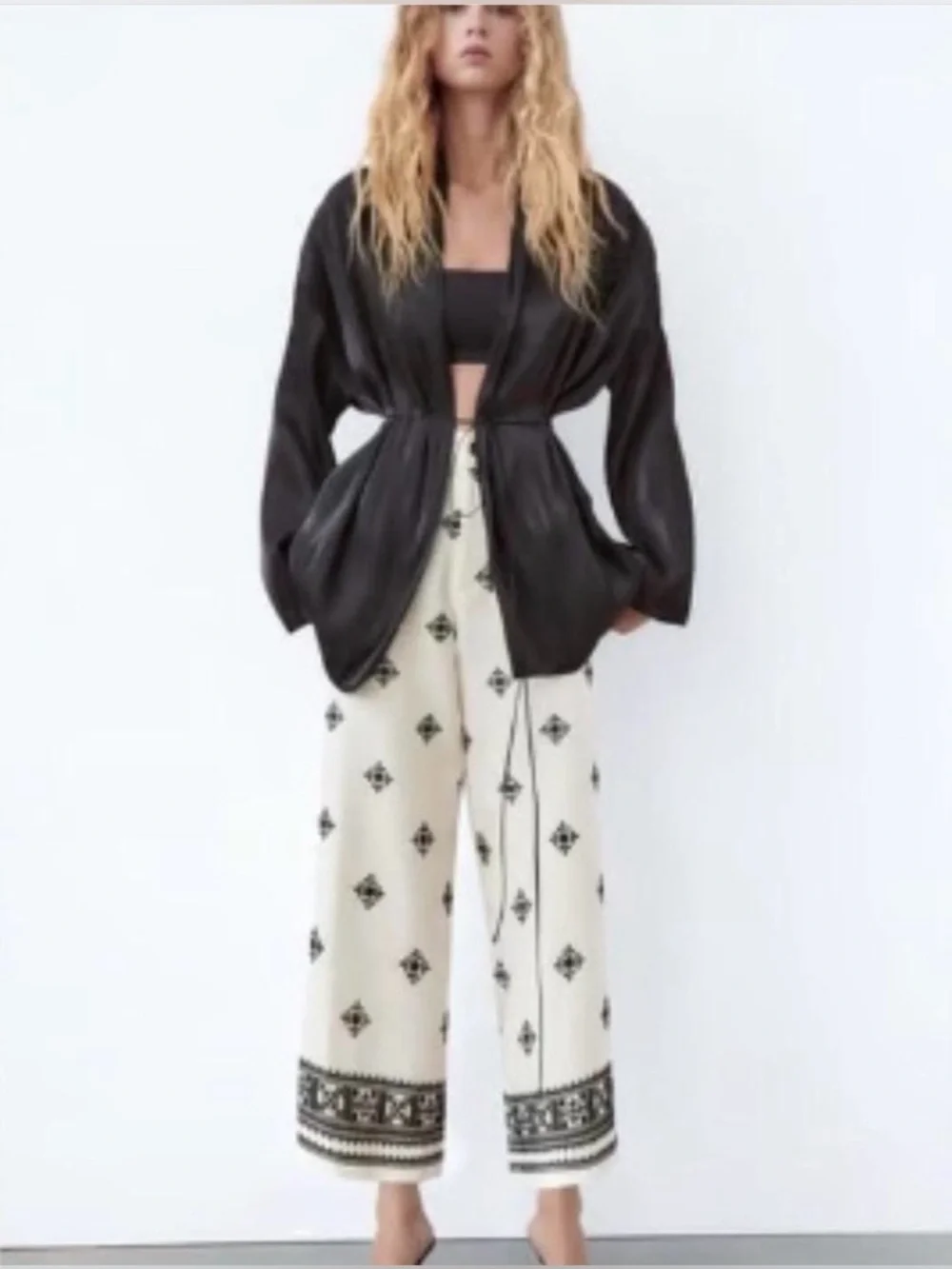ZARA Linen Blend Embroidered
Wide Leg Pants White Black - Picture 2 of 7
